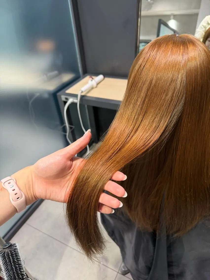 ロング カラー ブリーチ ブリーチなしカラー ヘアカラー めいALBUM銀座 /透明感艶カラーのヘアスタイル