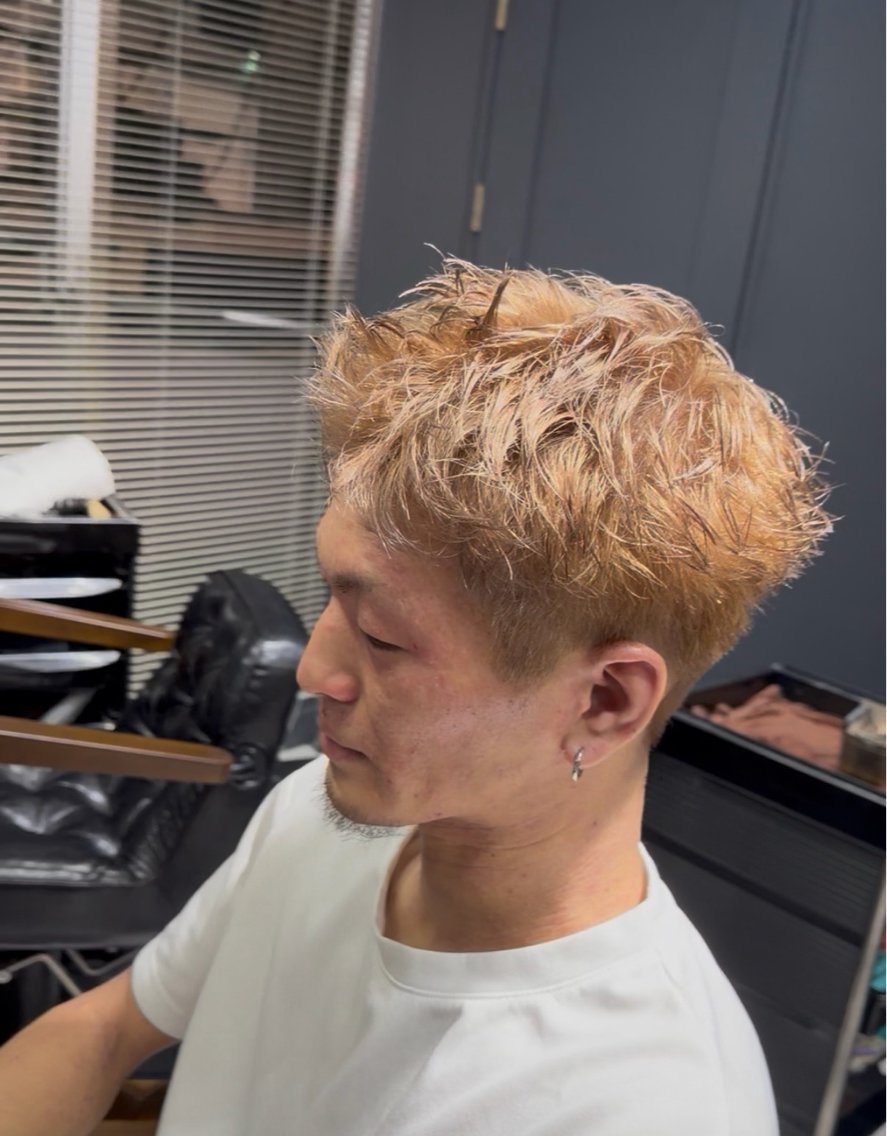 ショート カラー メンズ カット ヘアカラー メンズ特化! Taiyo 🇺🇸のヘアスタイル