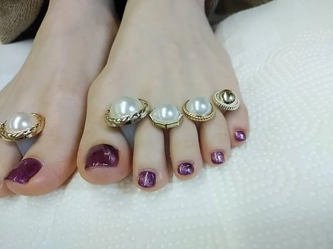 ネイル フットネイル マグネットネイル フットネイル プライベートサロン Rosy Lilyのネイルデザイン