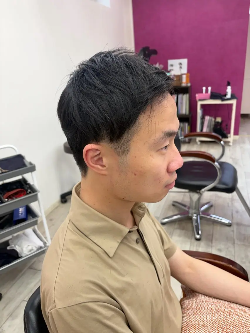 ショート メンズ 佐藤 萌世のヘアスタイル