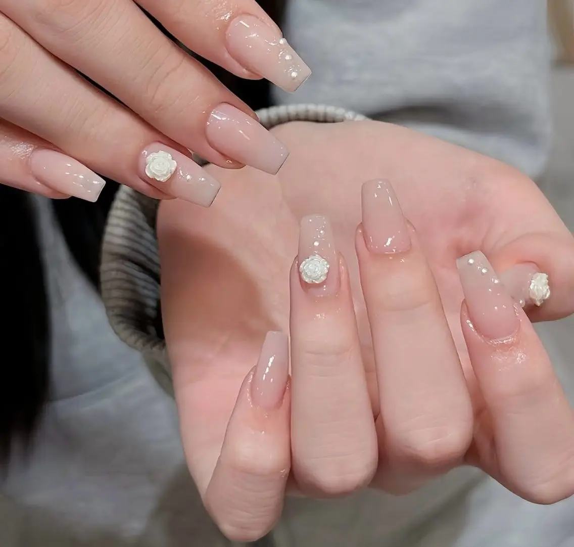 ネイル 長さ出し フットネイル ジェルネイル マグネットネイル 持ち込み ハンドネイル YMT NailStudioのネイルデザイン