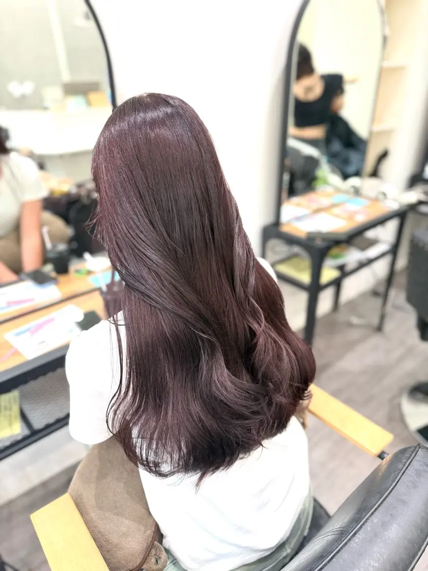 ロング カラー レッドカラー ヘアカラー cocotte🫧 kotomiのヘアスタイル