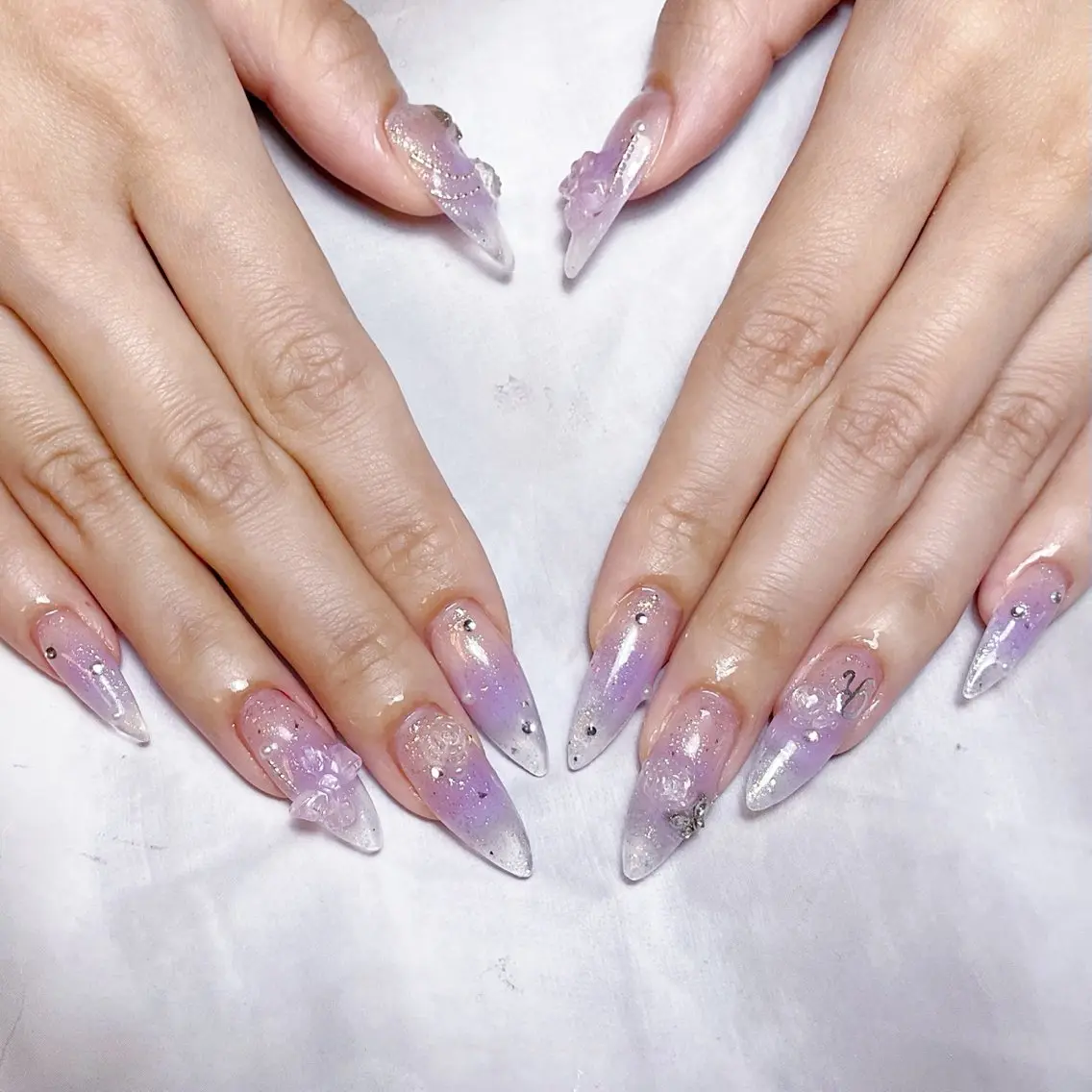 ネイル 🍭Yun nail hyejin🌸のネイルデザイン