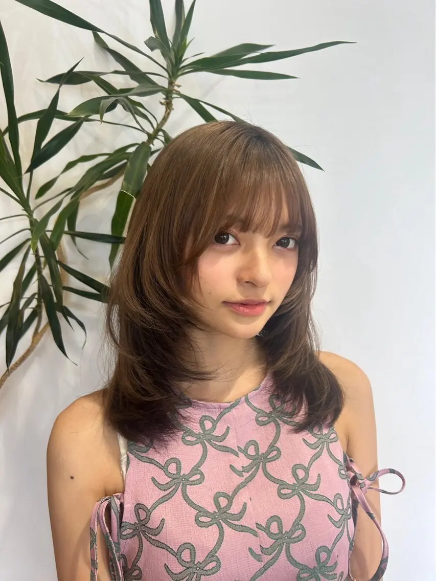 ミディアム レイヤーカット 🩷愛咲🩷レイヤー /透明感カラーのヘアスタイル