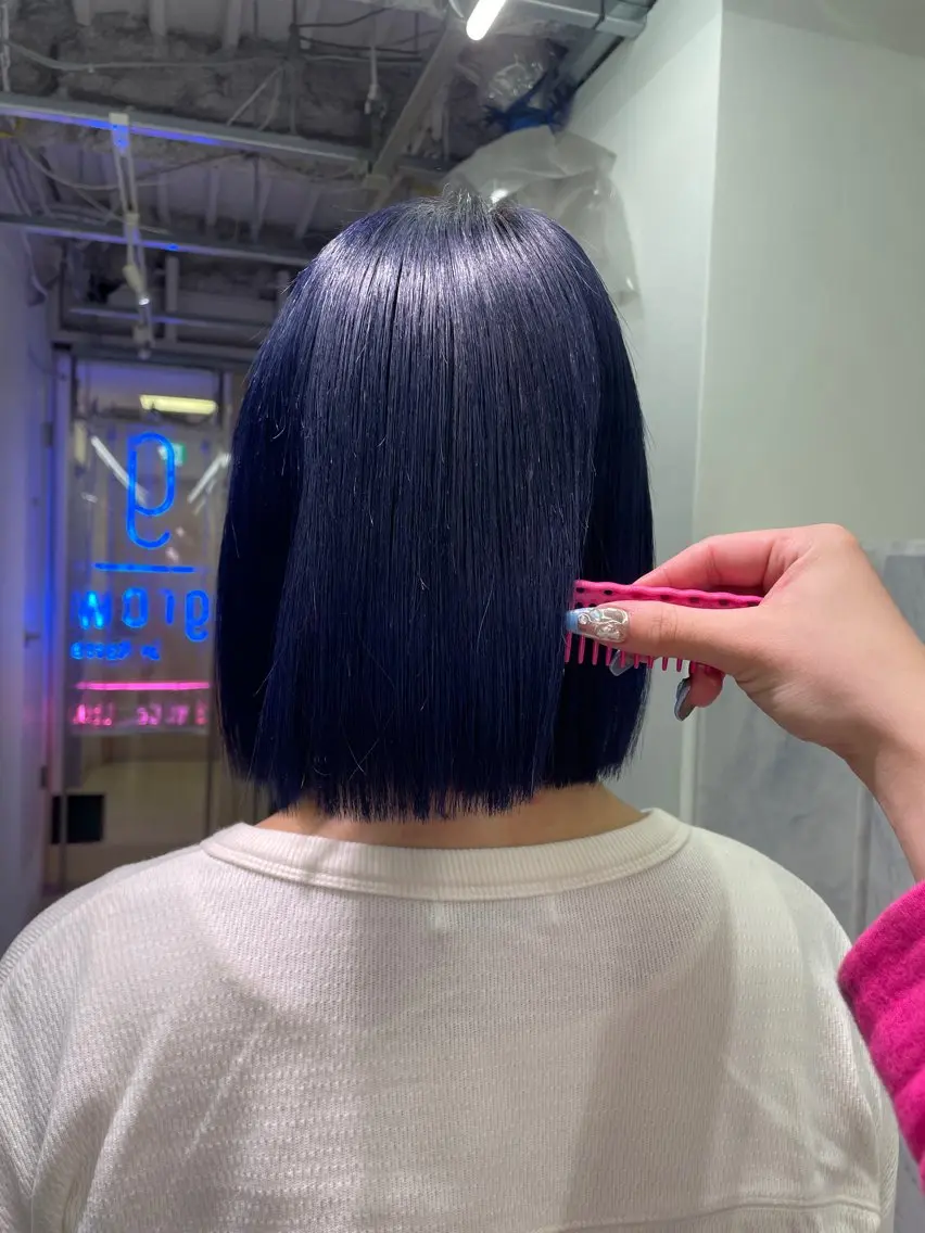 ショート カラー ヘアカラー miwa 🖤のヘアスタイル