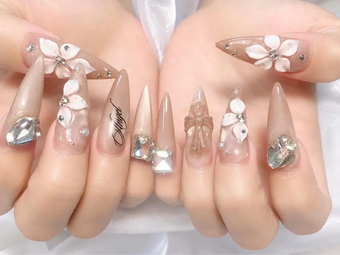 ネイル ハンドネイル DT nailのネイルデザイン