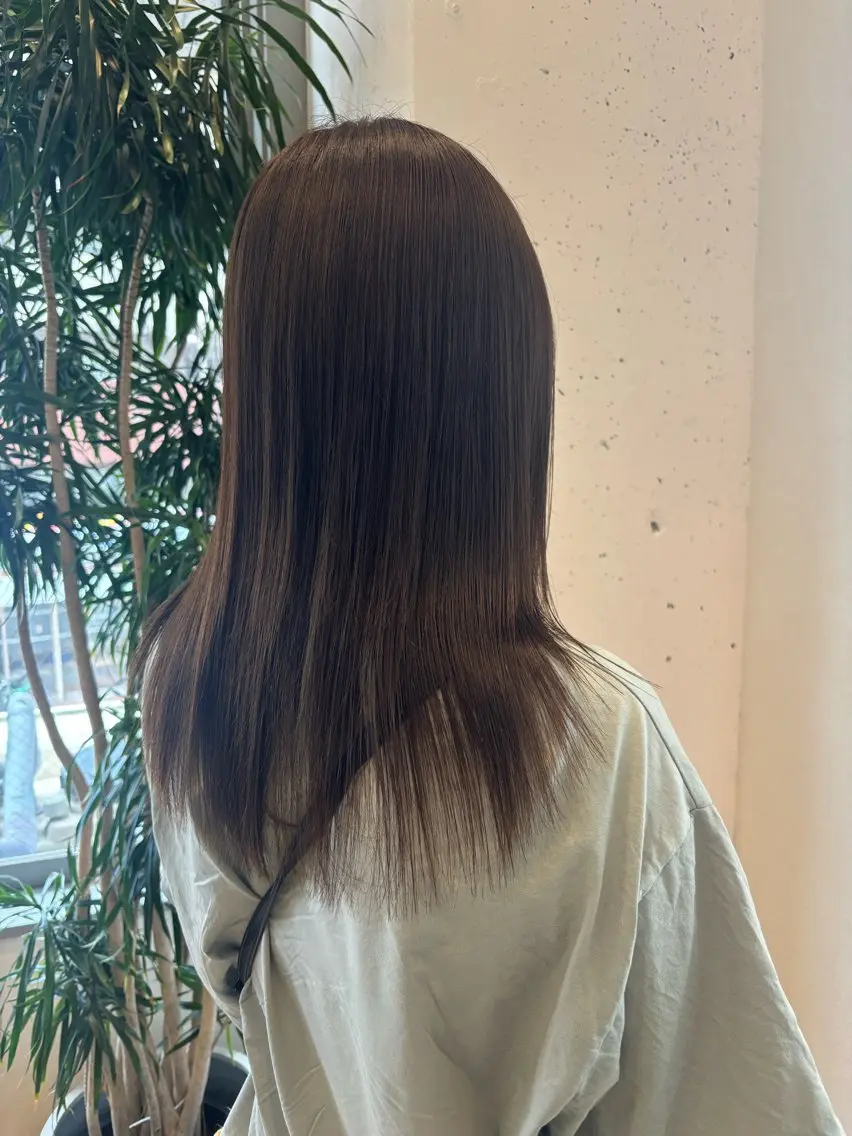 ロング フローレン KANAKOのヘアスタイル