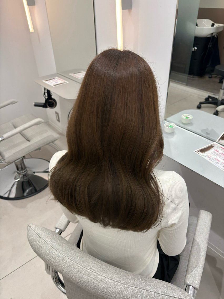 セミロング 透明感color♡ Ibukiのヘアスタイル