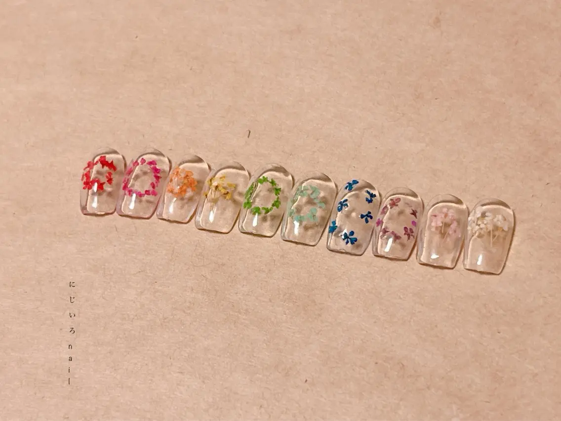 ネイル にじいろ nailのネイルデザイン