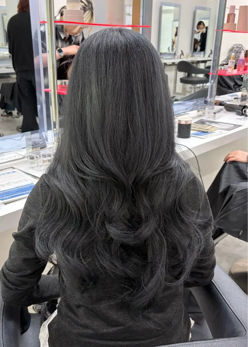 セミロング カラー 野口 楓華のヘアスタイル