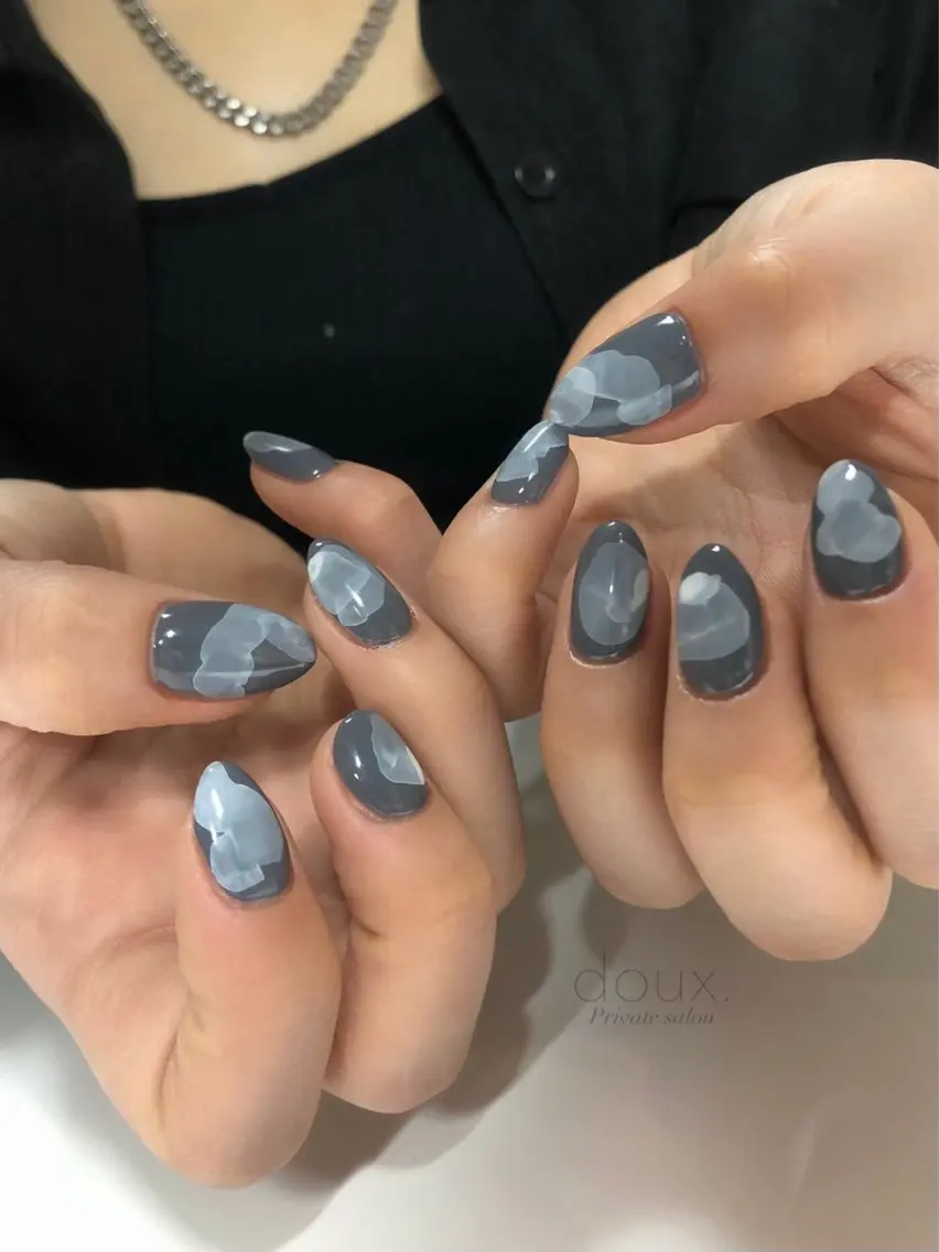 ネイル 韓国ネイル ニュアンスネイル ワンカラーネイル バレンタイン 冬ネイル doux. nailのネイルデザイン
