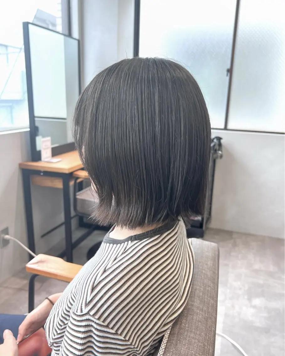 ショート カラー 切りっぱなしボブ グレージュ ボブ 🌿ダブルカラー/ 明大前/中村渓太のヘアスタイル