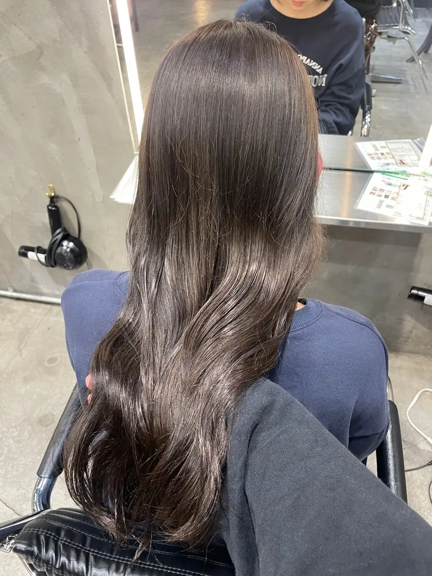 ロング カラー カット ヘアカラー 縮毛矯正 トリートメント くびれレイヤー/艶 カラー　MADOKAのヘアスタイル