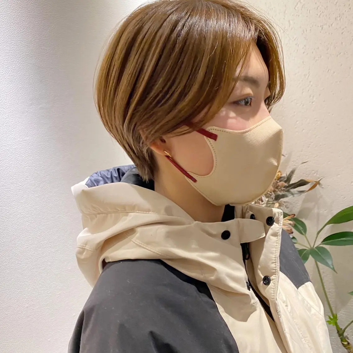 ショート アッシュ ボブ 髪質改善 レイヤーカット ショートヘア カット ヘアカラー トリートメント ショート〜ミディアム 喜多司のヘアスタイル