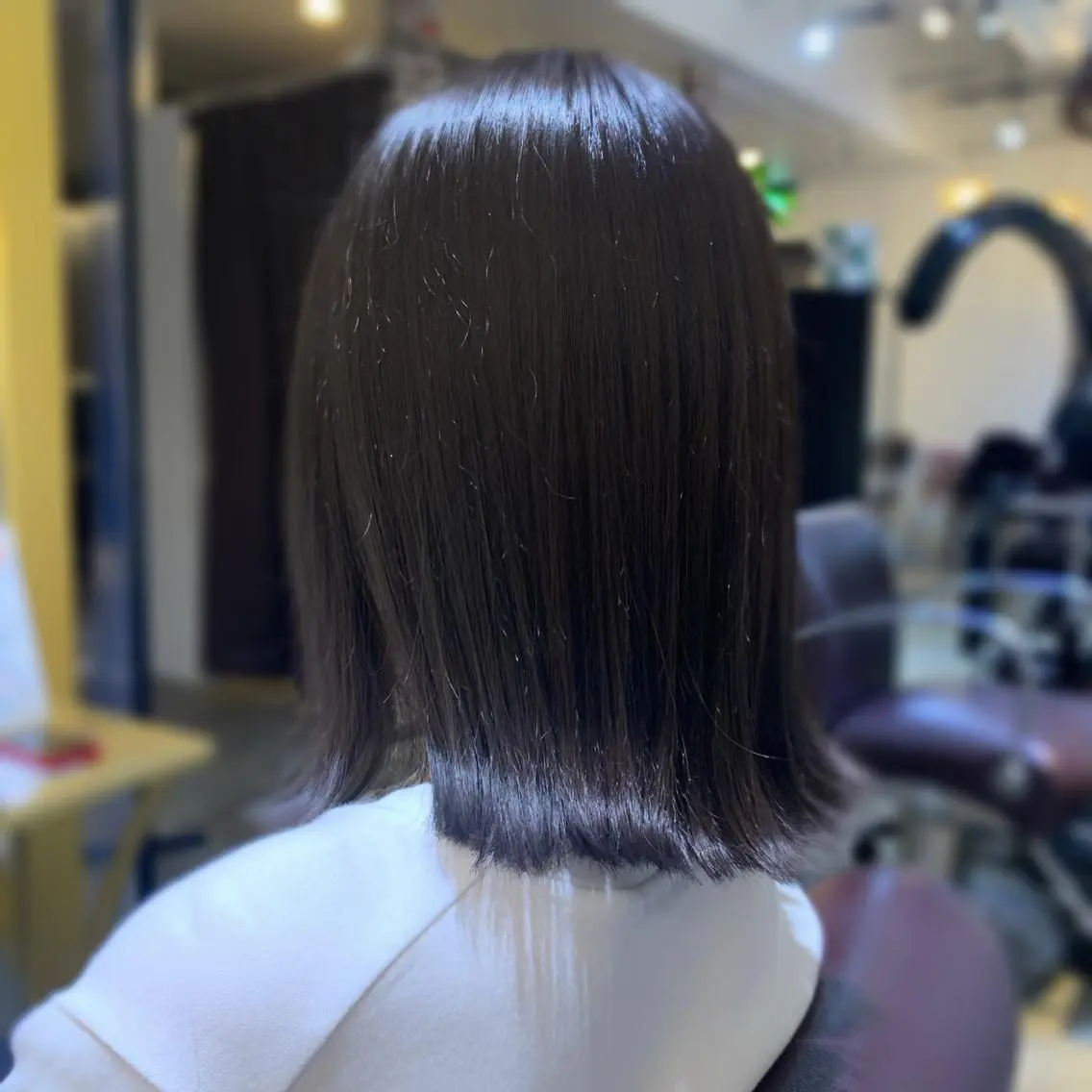 ミディアム カラー 透明感カラー グレージュ イルミナカラー ヘアカラー Saki💛心斎橋 髪質改善/艶カラーのヘアスタイル