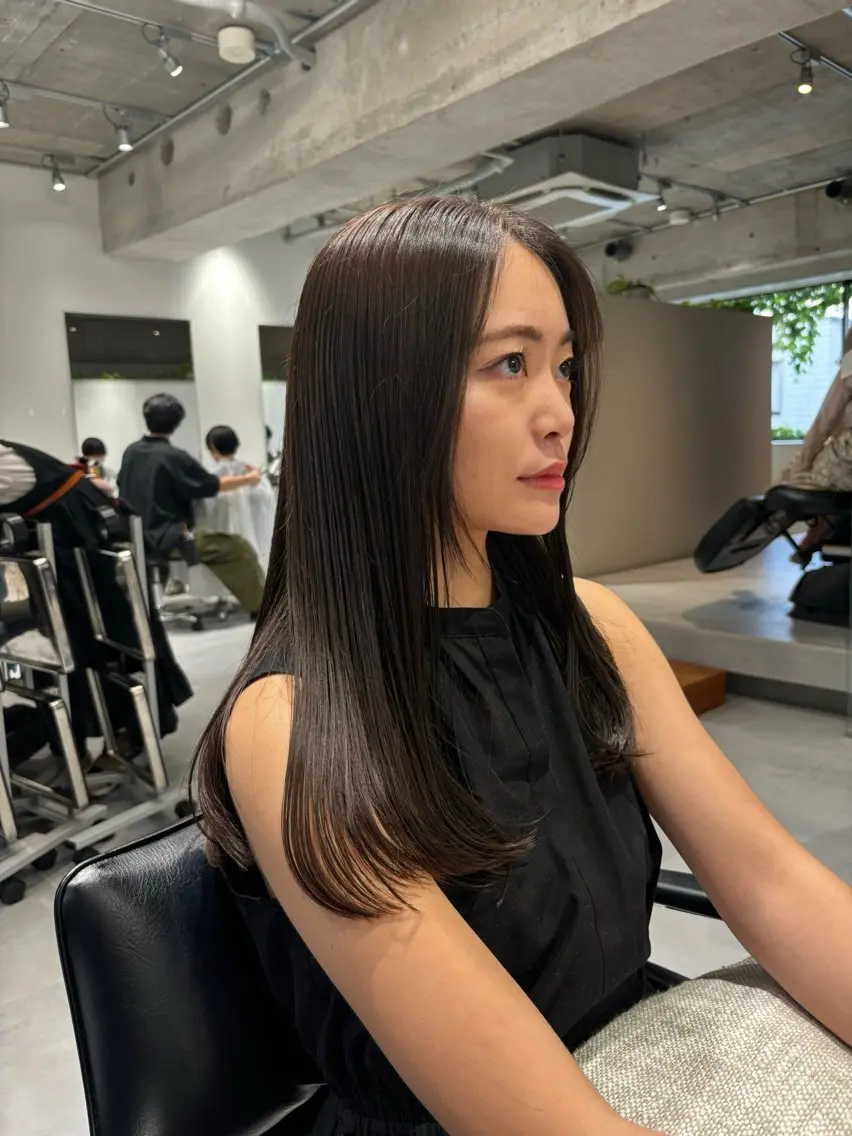 セミロング risa 。のヘアスタイル