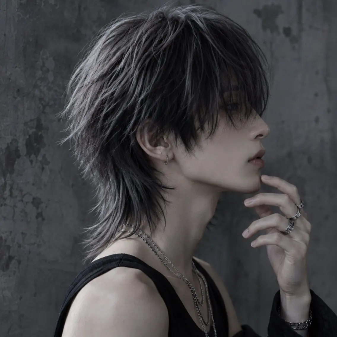 セミロング カット ウルフカット🐺 /筒井謙登のヘアスタイル