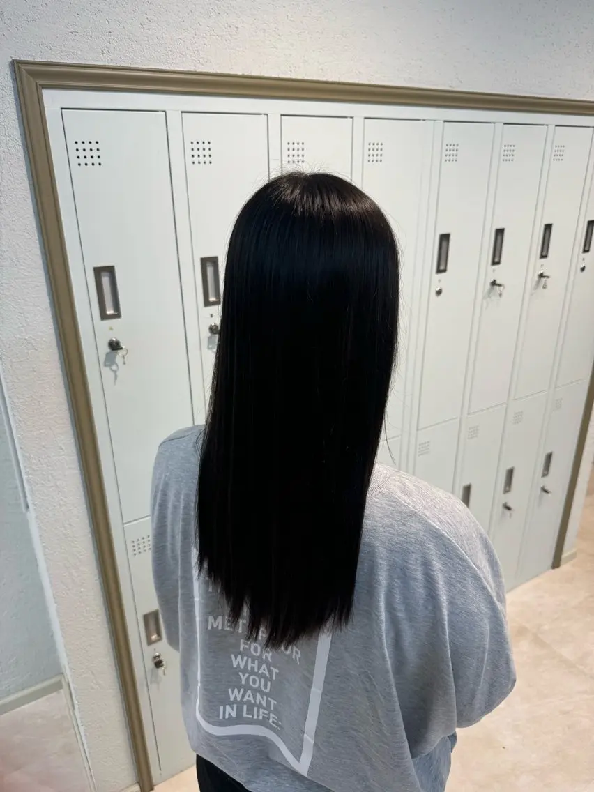 ロング カラー ヘアカラー トリートメント 高砂 夢希のヘアスタイル