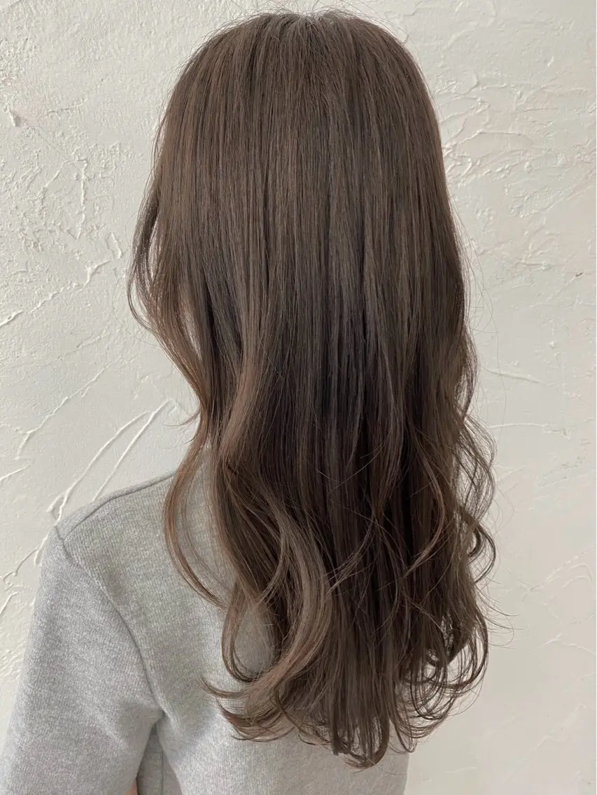 カラー HINATA / La fith河原町のヘアスタイル