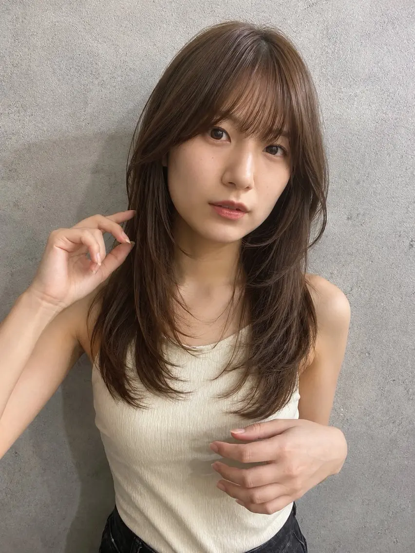 ロング カラー レイヤーカット レイヤーカット🪽 MARINA🦩のヘアスタイル
