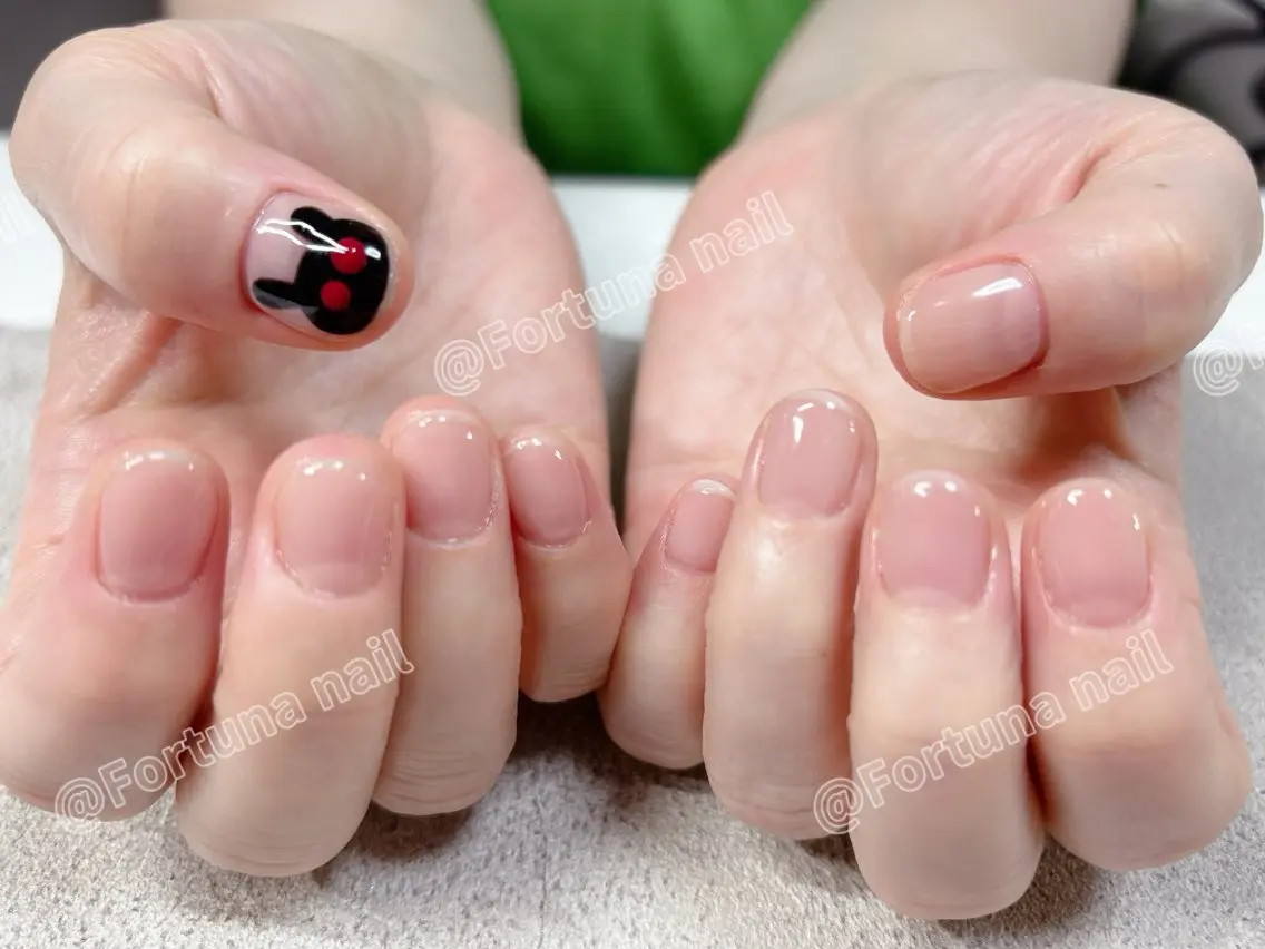ネイル Nail •Head スパFortunaのネイルデザイン