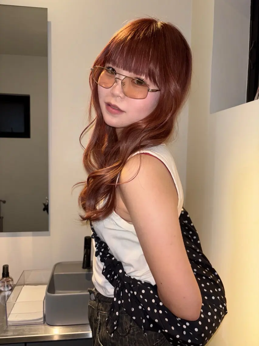 セミロング Zoey 警固 honokaのヘアスタイル