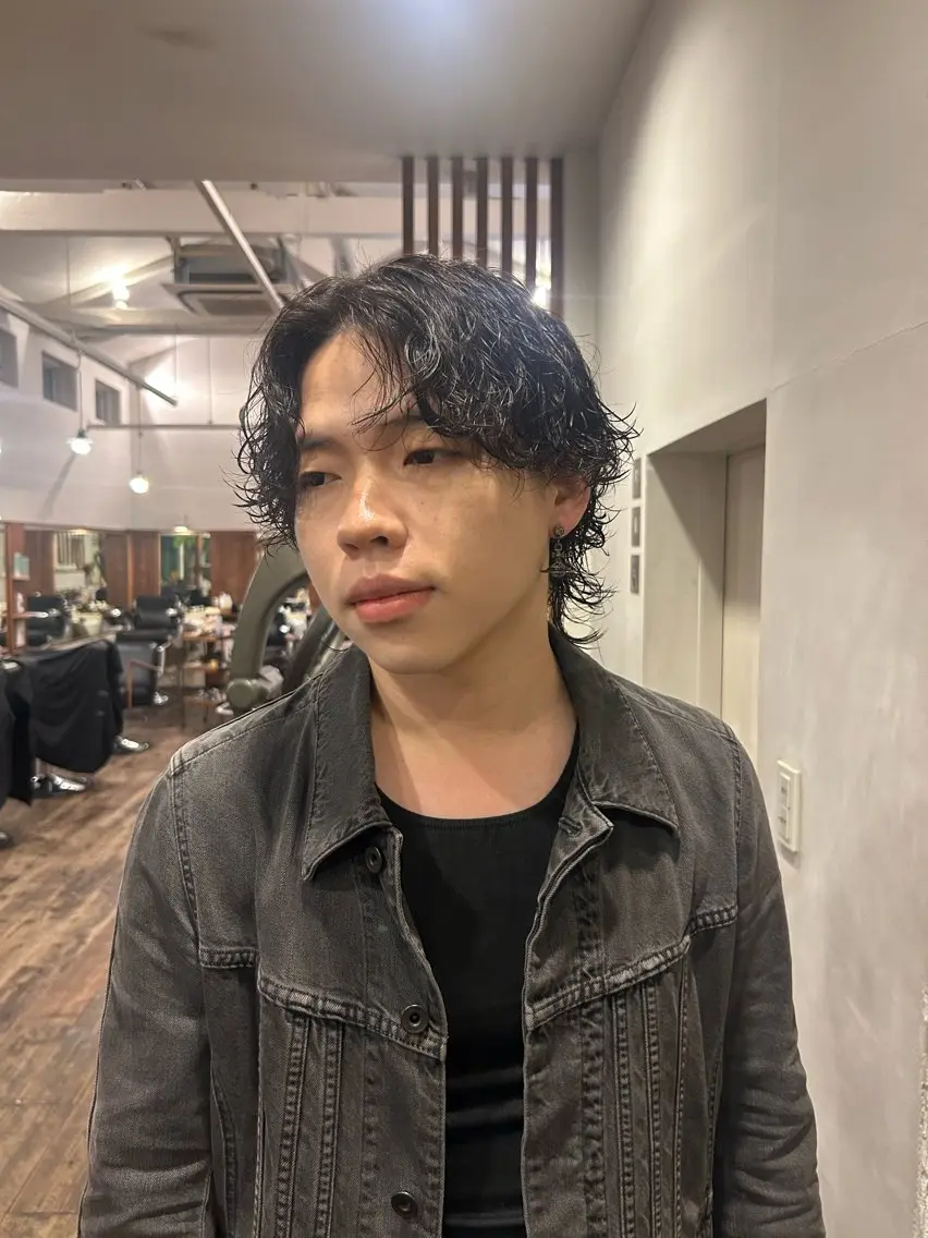 ショート パーマ ウルフカット パーマ MOK大阪梅田店 三ツ國 裕貴のヘアスタイル