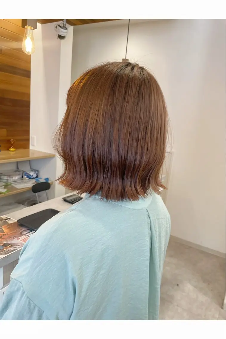 ミディアム カラー やまこし 美裕樹のヘアスタイル