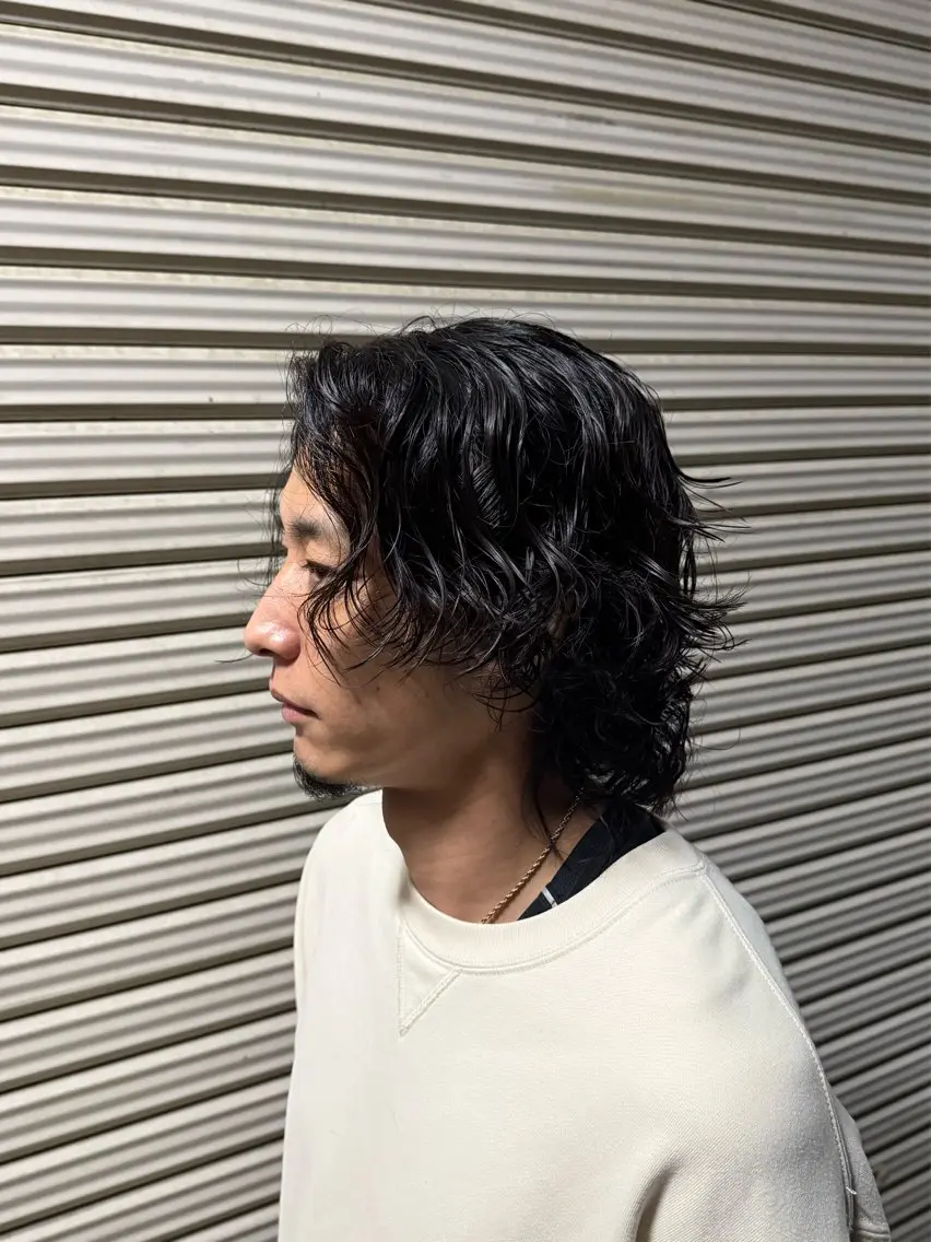 ロング パーマ メンズ 顔周りカット ロング メンズ特化/前橋/ エンドウ　ソラのヘアスタイル