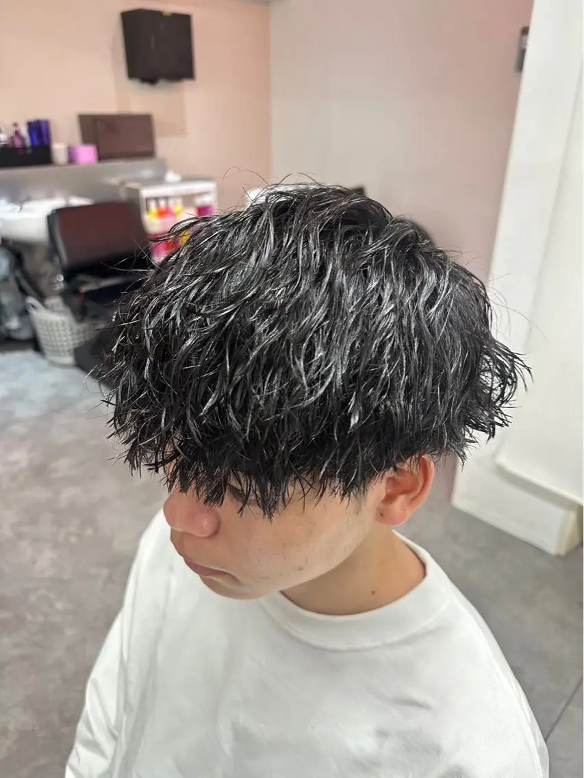 ショート パーマ メンズ カット パーマ ヘアセット お悩み解消✨/ メンズパーマ✨/直樹のヘアスタイル