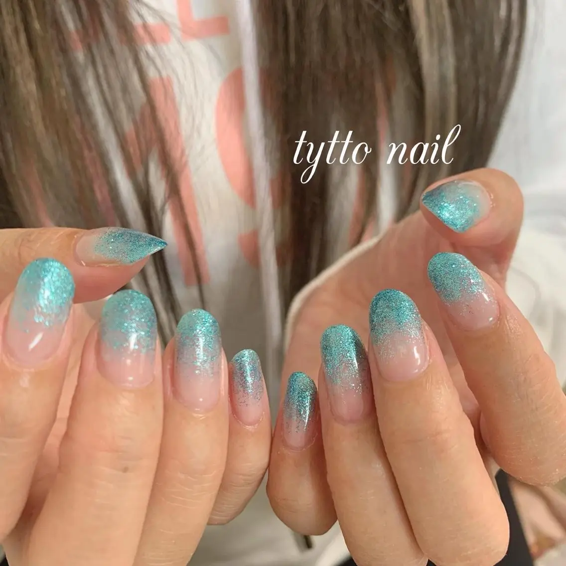 ネイル ブルー グラデーション ラメ(グリッター) ラメグラデーション 夏ネイル tytto nail ❤︎‪‪eri‪‪のネイルデザイン