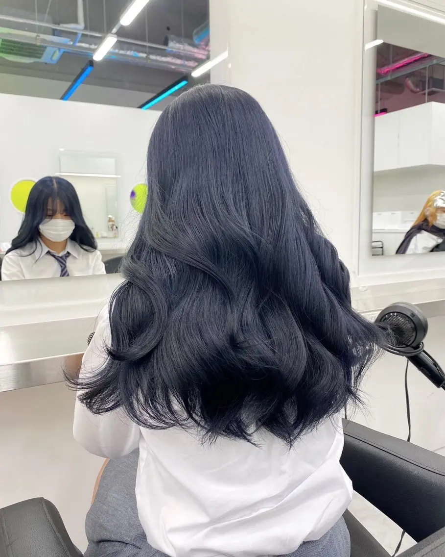 ミディアム カラー 🤍韓国風×透明感 カラー×艶髪🤍のヘアスタイル
