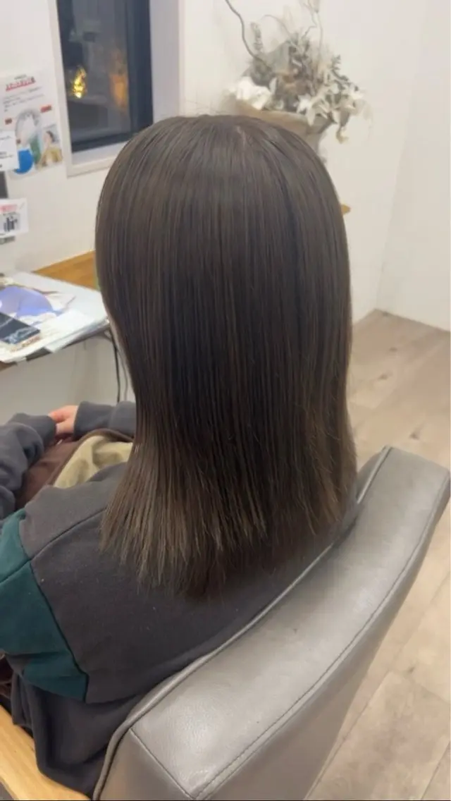 ミディアム カラー ヘアカラー 酒井 直桜矢のヘアスタイル