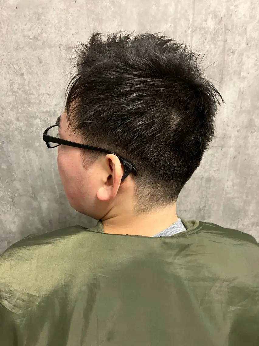 ショート メンズ SAKI SAKIのヘアスタイル