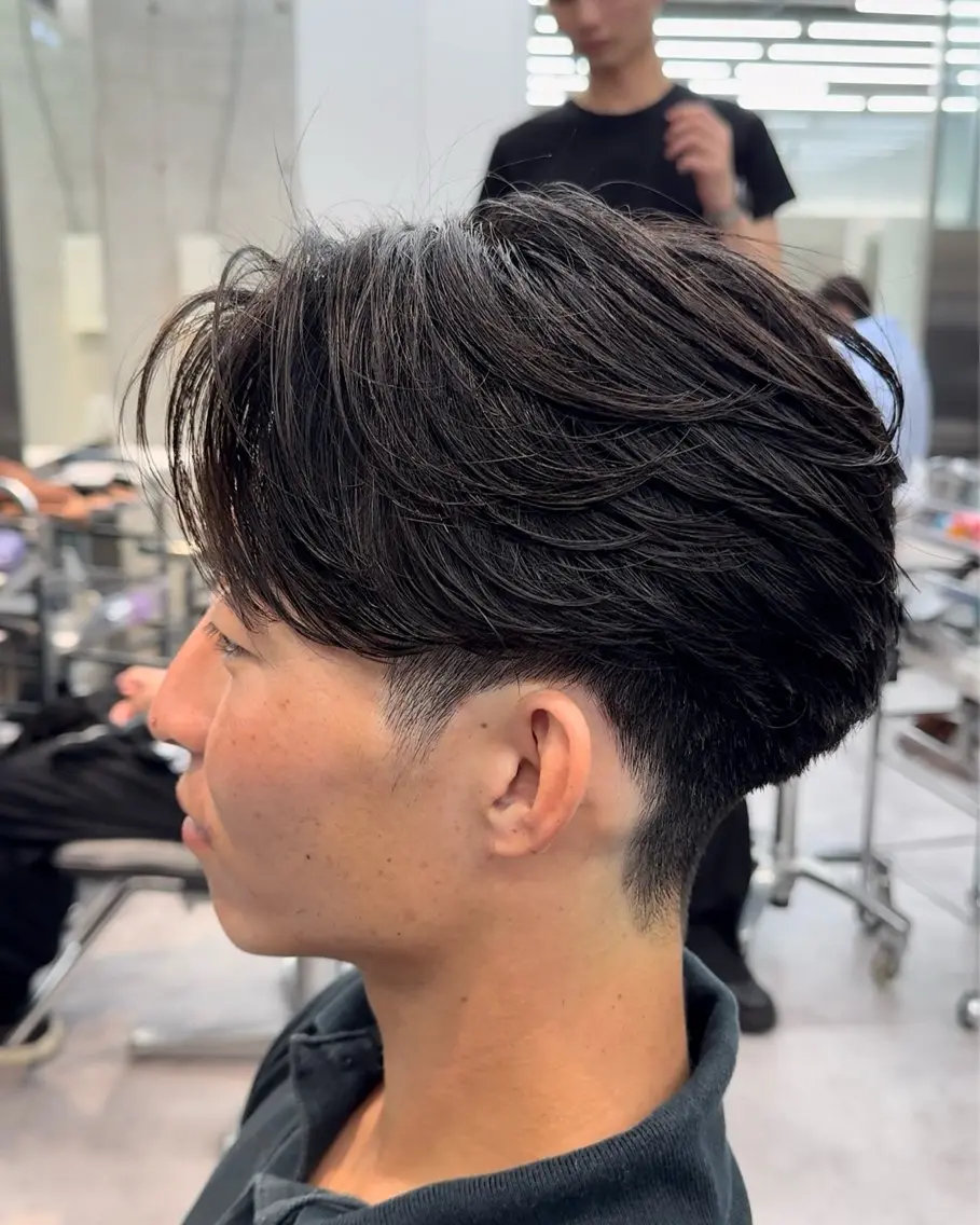 メンズ マッシュパーマ fifth岡村優作のヘアスタイル