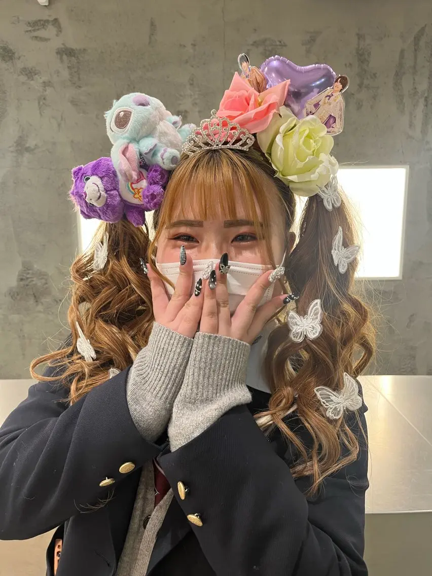 ヘアアレンジ 🐩透明感ミルクティ ーピンクニイナ🐩のヘアスタイル