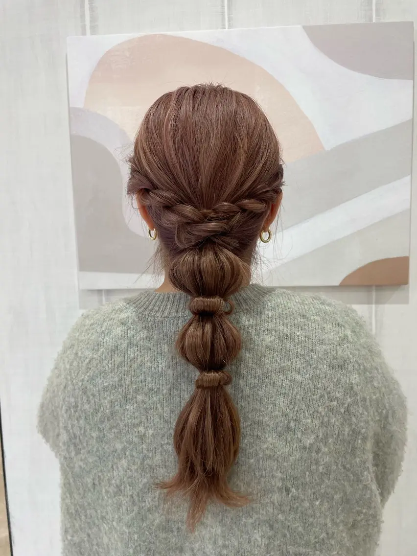ヘアアレンジ ポニーテール 玉ねぎヘアー カノ レイヤー/似合わせのその他イメージ
