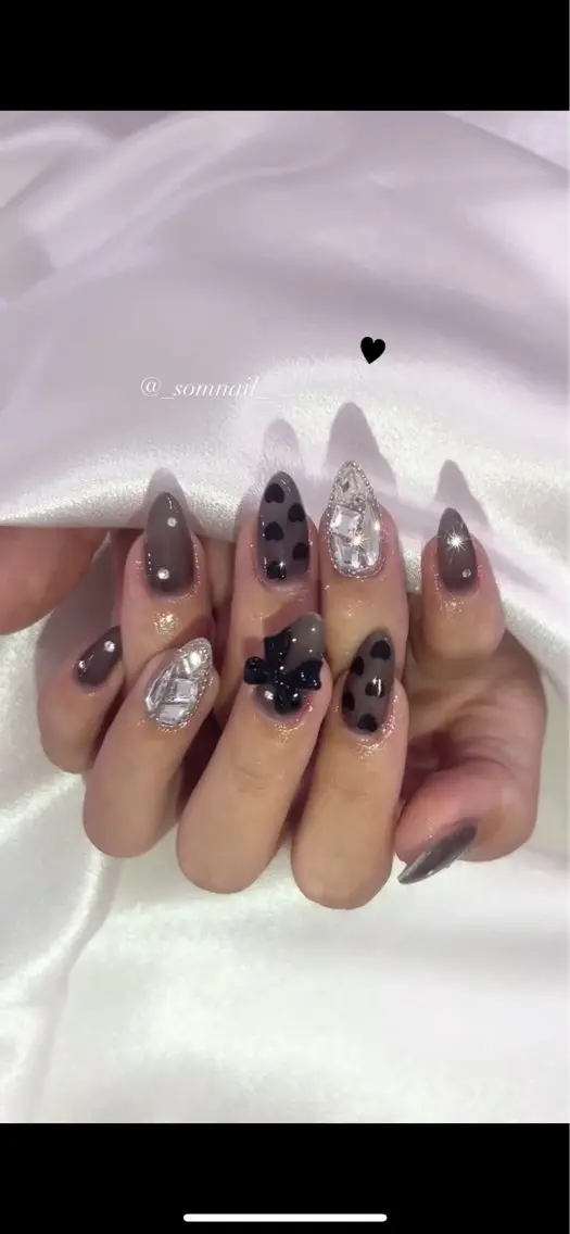 ネイル ジェルネイル ハート キラキラネイル 韓国ネイル リボン SOM NAILのネイルデザイン