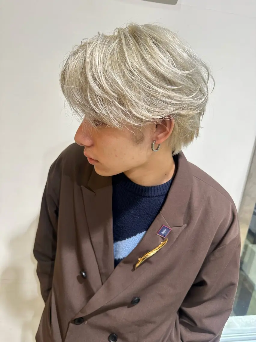 メンズ メンズブリーチ 酒徳 唯斗のヘアスタイル