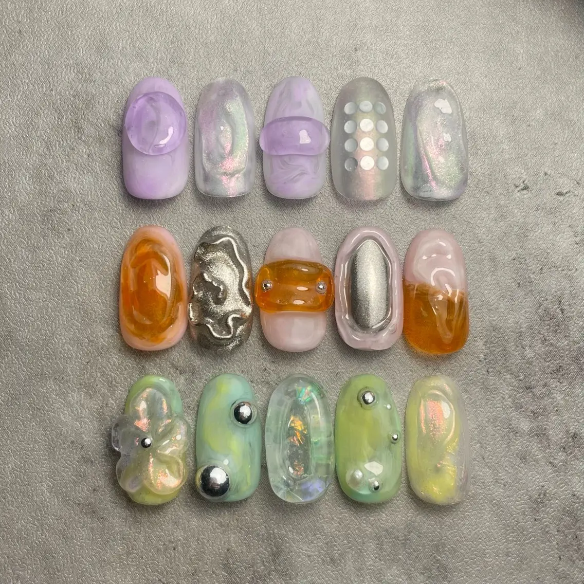 ネイル F. Lenaのネイルデザイン