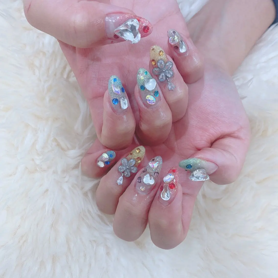ネイル ハンドネイル SOL NAILのネイルデザイン
