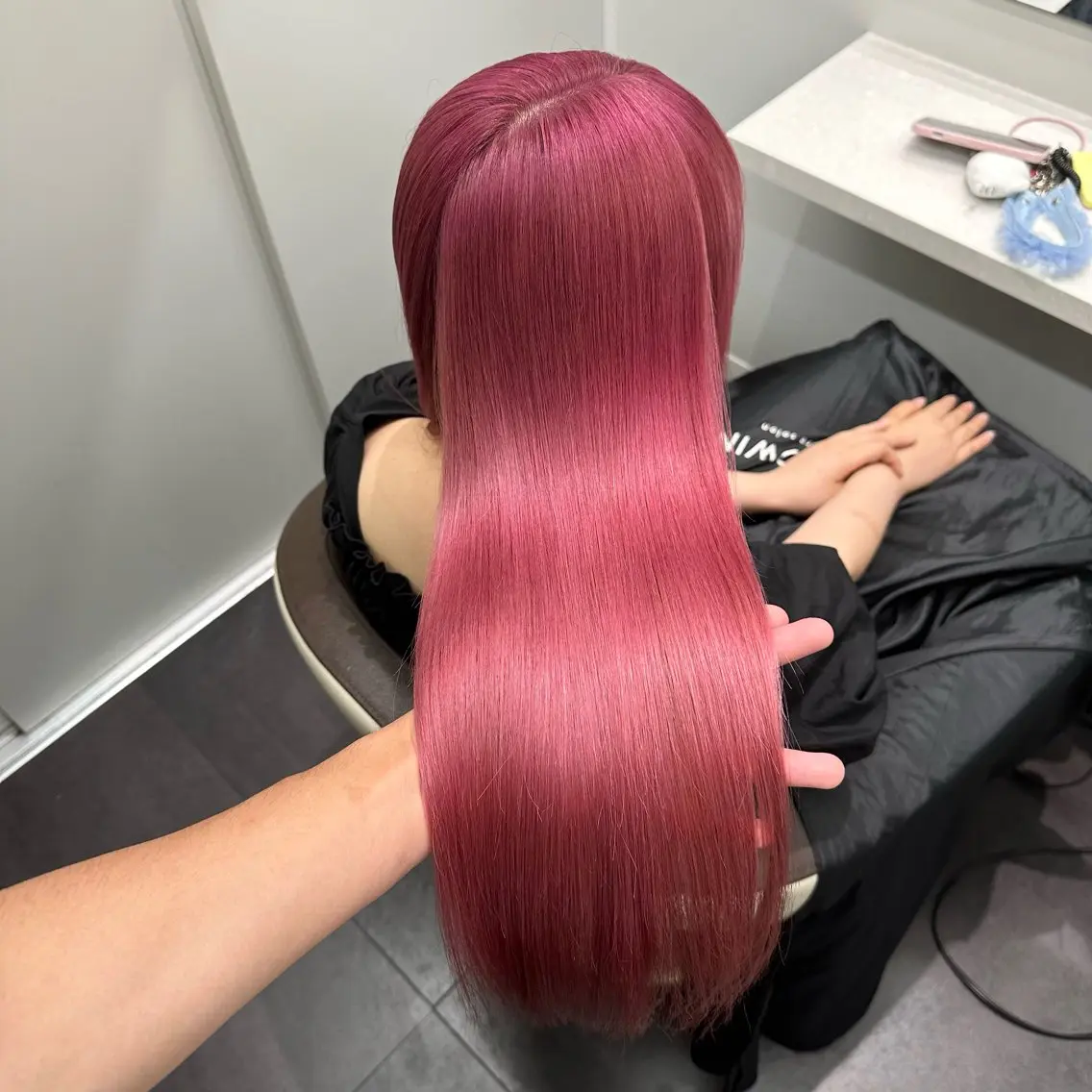 ロング カラー ヘアカラー 💫艶ハイトーン×髪 質改善💫リュウトのヘアスタイル