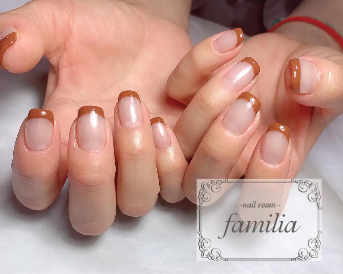 ネイル ハンドネイル -nailroom- familiaのネイルデザイン