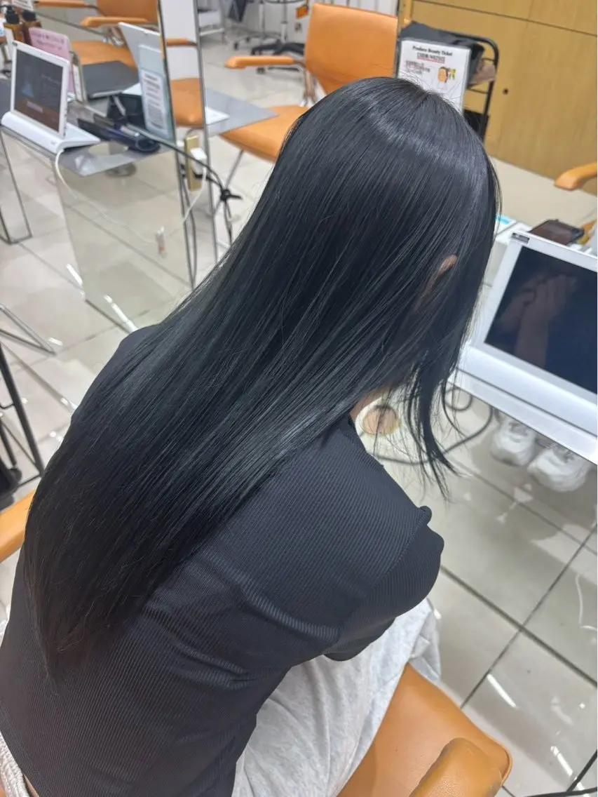 カラー ブリーチ 髪質改善 ヘアカラー トリートメント ✨ダメージレス艶 カラー✨/ ひなののヘアスタイル