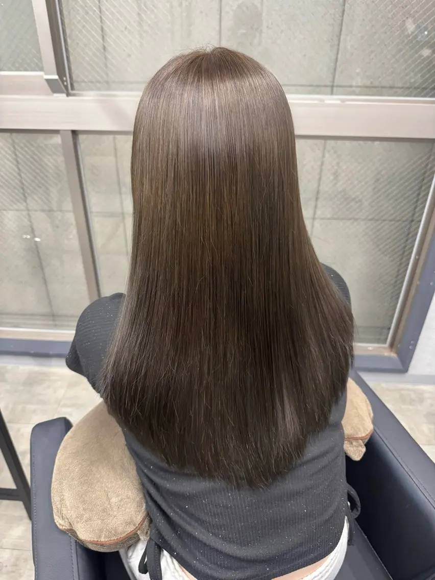 カラー りこ / 透明感カラー🎀🫧のヘアスタイル