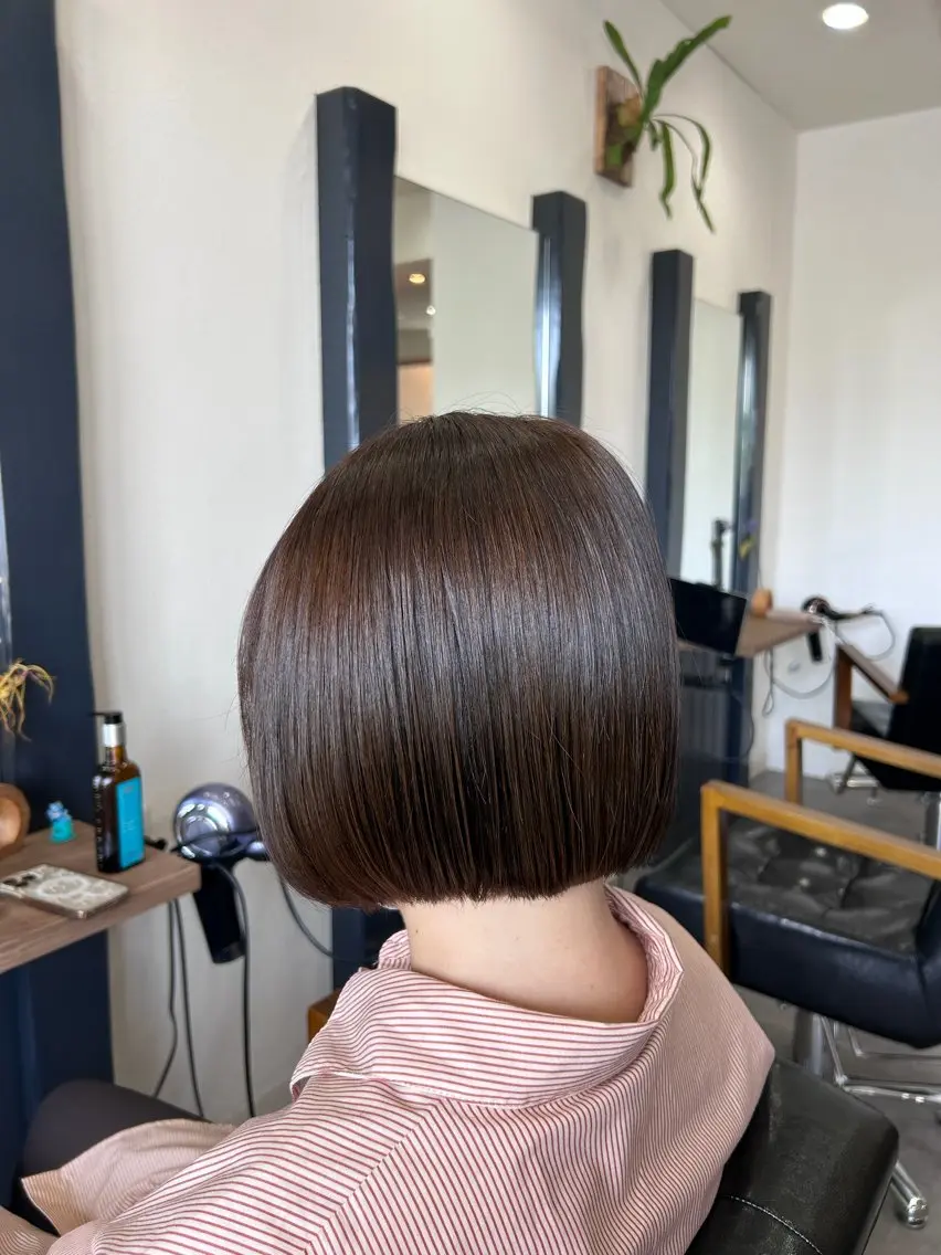 ミディアム ボブ カット トリートメント GeeNY / Reikaのヘアスタイル