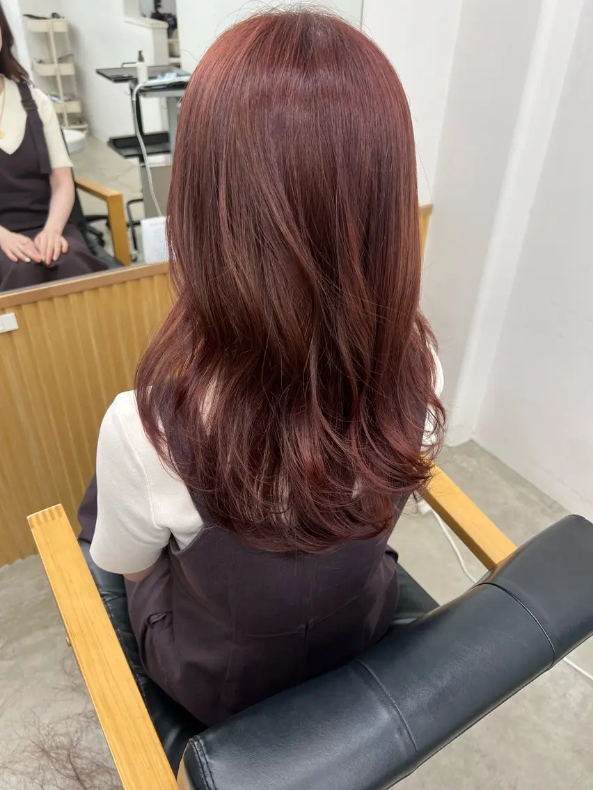 ロング ヘアカラー トリートメント vince. moekoのヘアスタイル