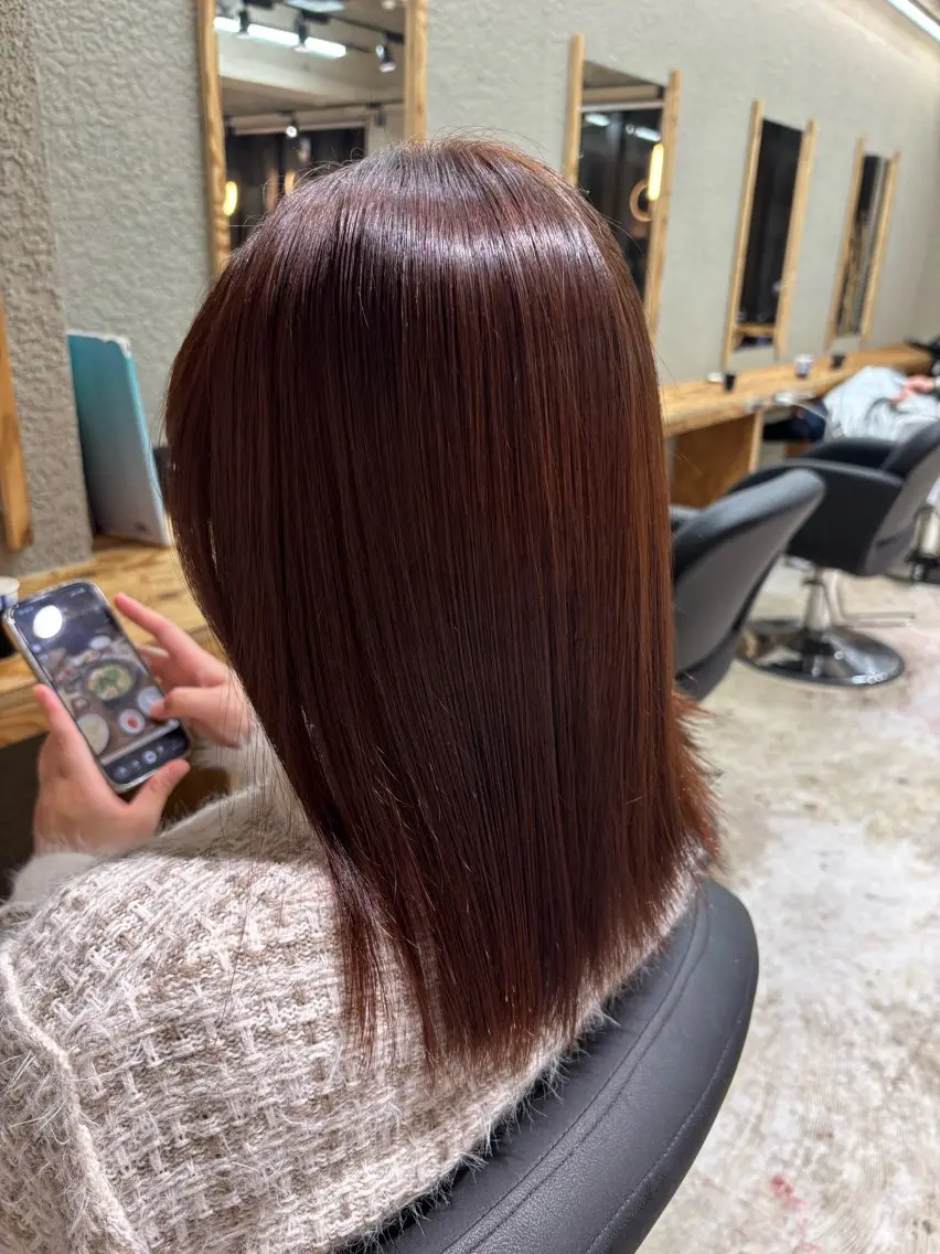 ミディアム カラー カット ヘアカラー 縮毛矯正 トリートメント ☘️ハイトーン/ レイヤー/久保田 涼のヘアスタイル