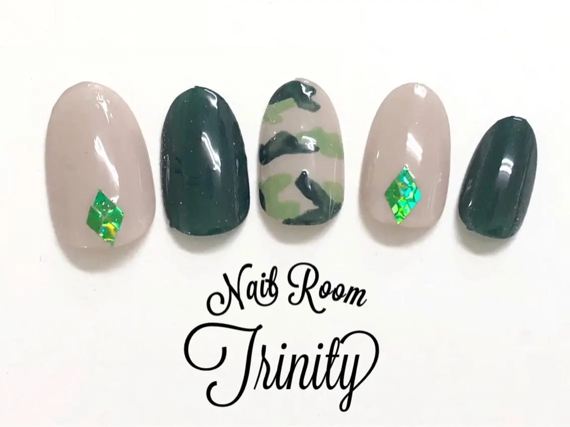 ネイル ハンドネイル Trinity staffのネイルデザイン