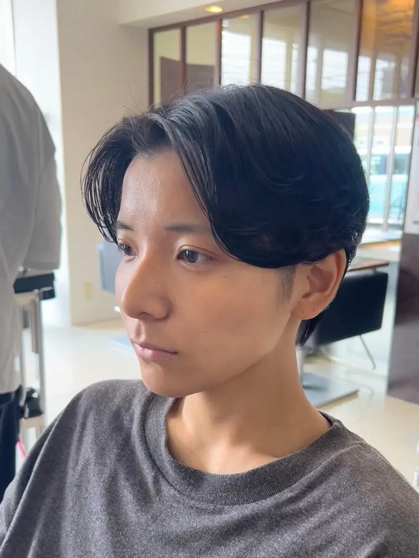 メンズ カット 縮毛矯正 草薙メンズ縮毛矯正 💫緒方美柚のヘアスタイル
